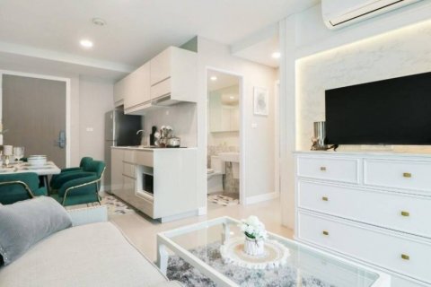 Condo in Hua Hin, Thailand, 2 bedrooms  № 120437 - photo 3