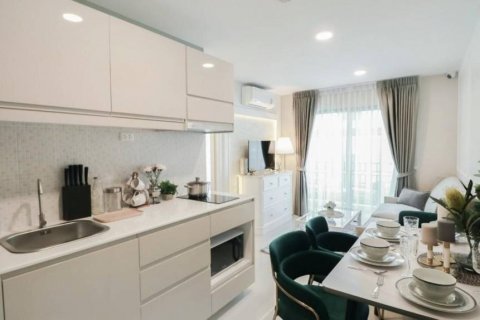 Condo in Hua Hin, Thailand, 2 bedrooms  № 120437 - photo 1