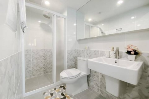 Condo in Hua Hin, Thailand, 2 bedrooms  № 120437 - photo 7