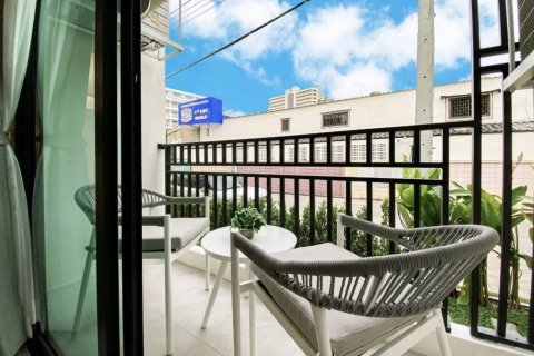 Condo in Hua Hin, Thailand, 2 bedrooms  № 120437 - photo 8