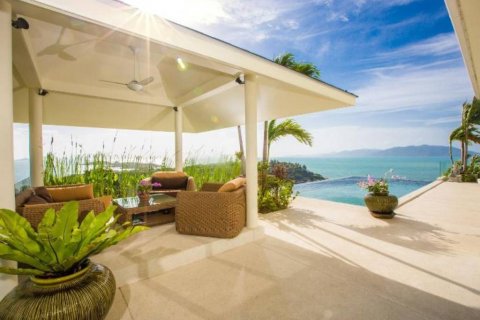 Villa on Ko Samui, Thailand 5 bedrooms № 120433 - photo 2