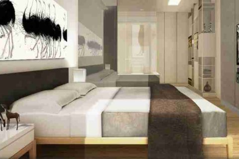 Condo in Bangkok, Thailand, 3 bedrooms  № 183078 - photo 14