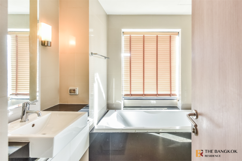 Condo à Bangkok, Thaïlande, 2 chambres  № 185628 - photo 3