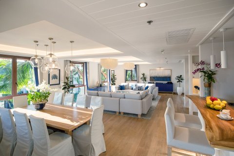 Penthouse in Phuket, Thailand 4 bedrooms № 146045 - photo 3