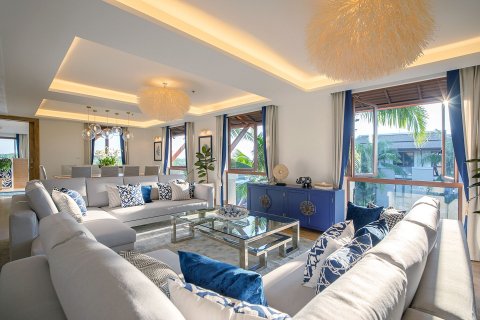 Penthouse in Phuket, Thailand 4 bedrooms № 146045 - photo 2