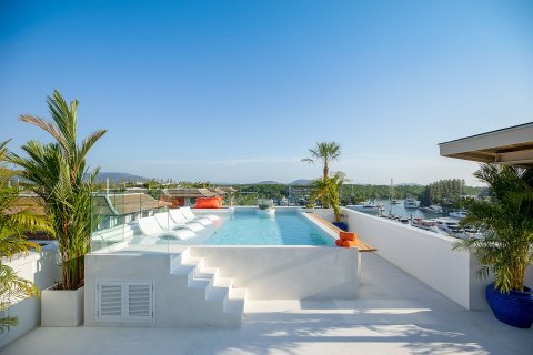 Penthouse in Phuket, Thailand 4 bedrooms № 146045 - photo 24