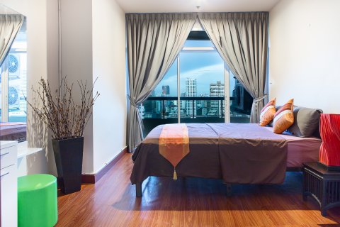 Кондоминиум с 2 спальнями в Бангкоке, Таиланд № 144168 - фото 5