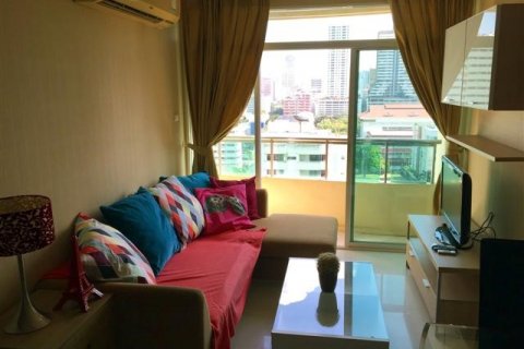 Condo à Bangkok, Thaïlande, 2 chambres  № 144167 - photo 1