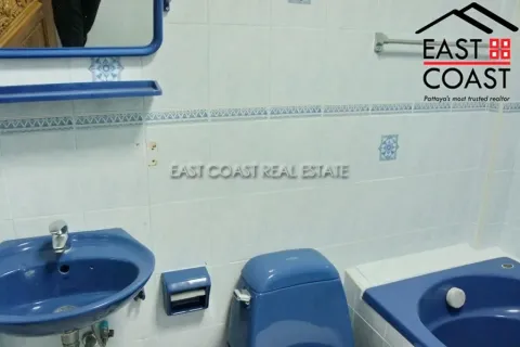 Casa de 3 dormitorios en Jomtien Beach, Pattaya, Tailandia № 213833 - foto 18