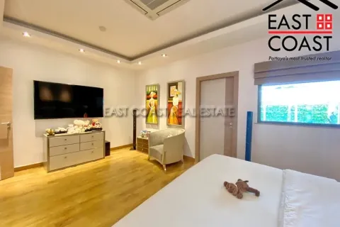 Haus in Pattaya, Thailand 4 Schlafzimmer № 213836 - Foto 25