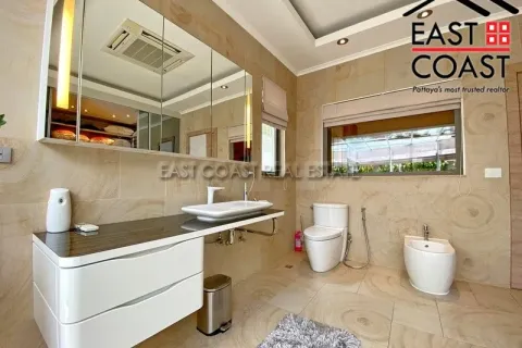 Haus in Pattaya, Thailand 4 Schlafzimmer № 213836 - Foto 28