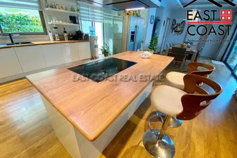Haus in Pattaya, Thailand 4 Schlafzimmer № 213836 - Foto 15