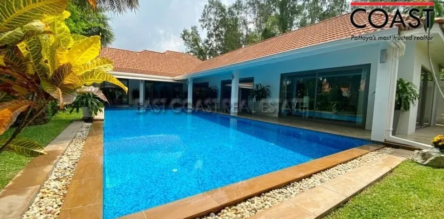 Haus in Pattaya, Thailand 4 Schlafzimmer № 213836