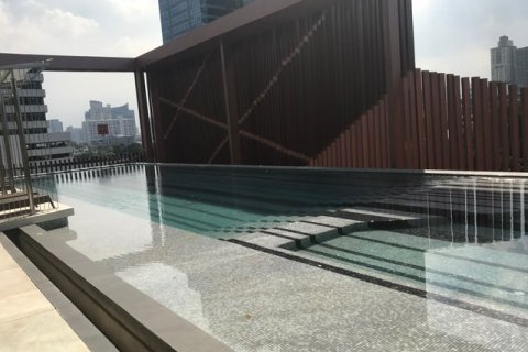 Кондоминиум с 2 спальнями в Бангкоке, Таиланд № 143696 - фото 8