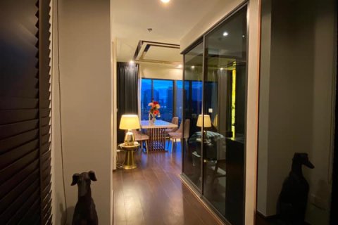 Кондоминиум с 2 спальнями в Бангкоке, Таиланд № 143696 - фото 1