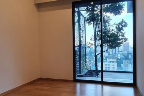 Кондоминиум с 2 спальнями в Бангкоке, Таиланд № 143697 - фото 5