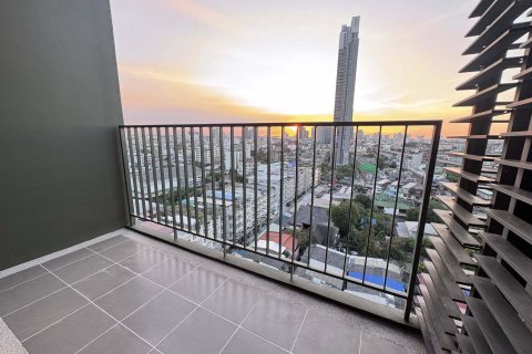 Кондоминиум с 2 спальнями в Бангкоке, Таиланд № 156386 - фото 13