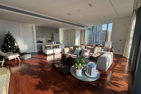 Пентхаус в Ваттхане, Бангкок, Таиланд с 2 спальнями  № 156384 - фото 2