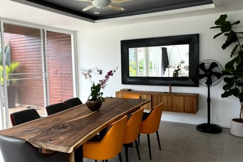 Villa à Phuket, Thaïlande 4 chambres № 156387 - photo 13