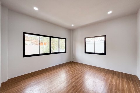 House in Phuket, Thailand 3 bedrooms № 156383 - photo 12