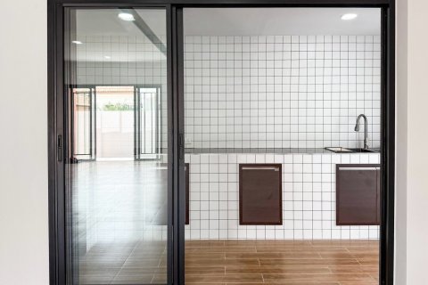 House in Phuket, Thailand 3 bedrooms № 156383 - photo 18