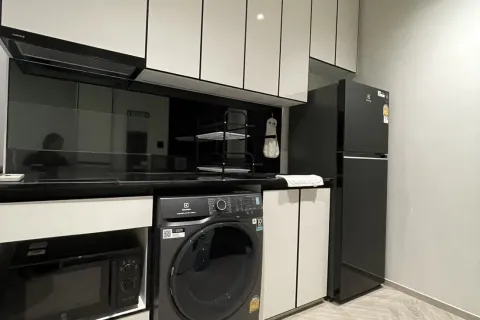 Кондоминиум с 2 спальнями в Кхлонг Сане, Бангкок, Таиланд № 148305 - фото 5