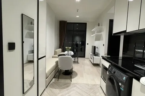 Кондоминиум с 2 спальнями в Кхлонг Сане, Бангкок, Таиланд № 148305 - фото 1