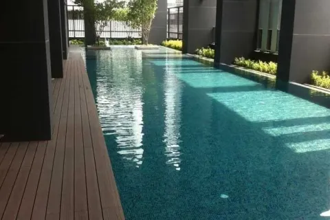 Condo à Huai Khwang, Bangkok, Thaïlande, 2 chambres  № 171259 - photo 19