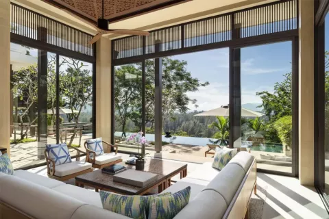 Villa in Phuket, Thailand 5 bedrooms № 119405 - photo 2