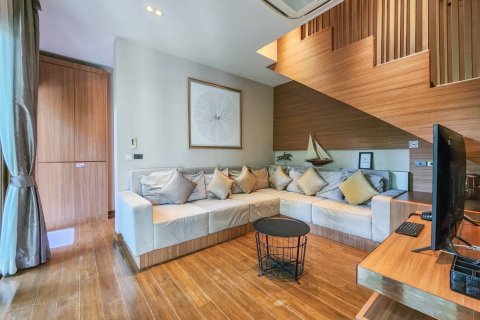 Villa in Hua Hin, Thailand 3 bedrooms № 163319 - photo 3