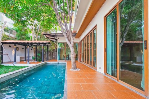 Villa in Hua Hin, Thailand 3 bedrooms № 163319 - photo 16