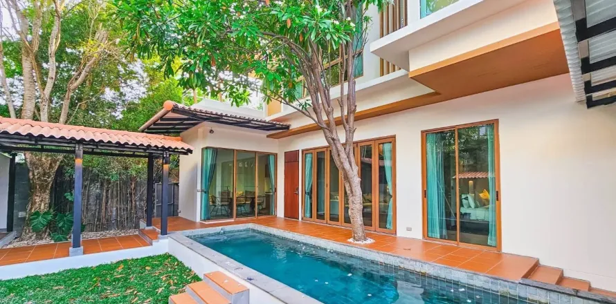 Villa in Hua Hin, Thailand 3 bedrooms № 163319