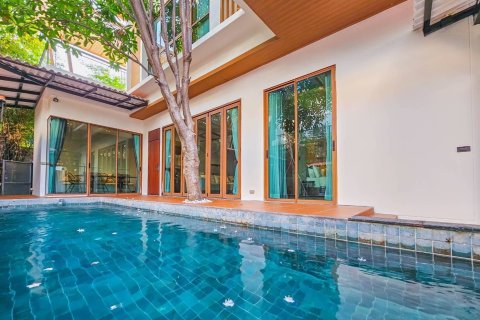 Villa in Hua Hin, Thailand 3 bedrooms № 163319 - photo 19