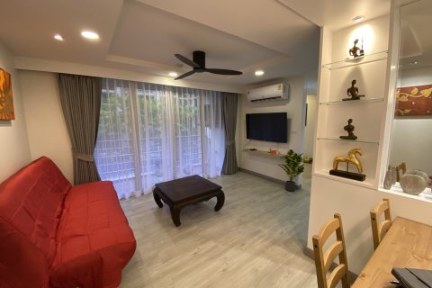 Condo à Khlong San, Bangkok, Thaïlande, 2 chambres  № 163317