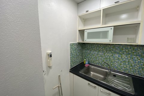 Condo à Khlong San, Bangkok, Thaïlande, 2 chambres  № 163317 - photo 7