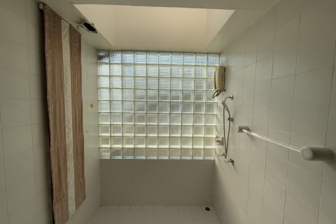 Вилла в Хуа Хине, Таиланд с 4 спальнями  № 163318 - фото 20