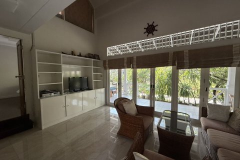 Villa in Hua Hin, Thailand 5 bedrooms № 163318 - photo 12