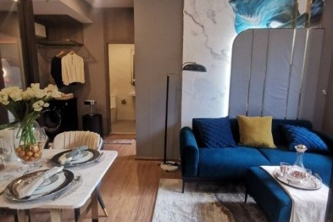 Condo in Watthana, Bangkok, Thailand, 2 bedrooms  № 163320 - photo 4