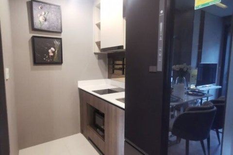 Condo in Watthana, Bangkok, Thailand, 2 bedrooms  № 163320 - photo 12
