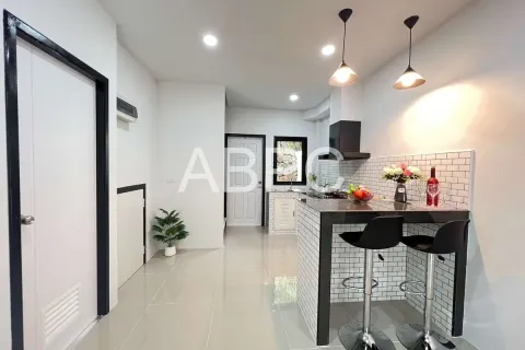 Casa de 2 dormitorios en Pattaya, Tailandia № 211668 - foto 7