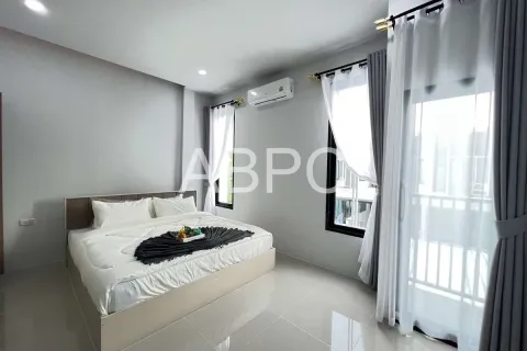 Casa de 2 dormitorios en Pattaya, Tailandia № 211668 - foto 8