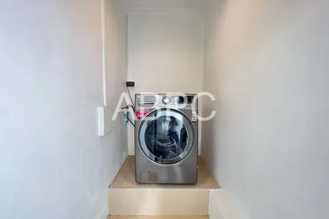 Casa de 3 dormitorios en Pattaya, Tailandia № 211672 - foto 7