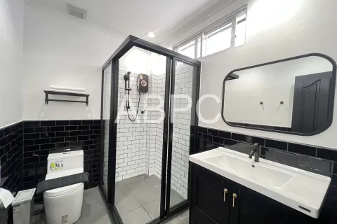 Casa de 3 dormitorios en Pattaya, Tailandia № 211672 - foto 17