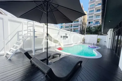 Casa de 3 dormitorios en Pattaya, Tailandia № 211671 - foto 3