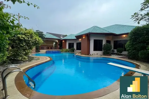 Maison à Pattaya, Thaïlande 4 chambres № 211143