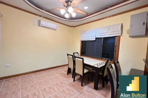 Casa de 4 dormitorios en Pattaya, Tailandia № 211143 - foto 7