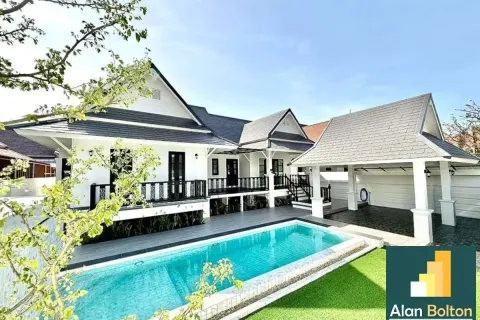 Casa de 3 dormitorios en Pattaya, Tailandia № 211146 - foto 10