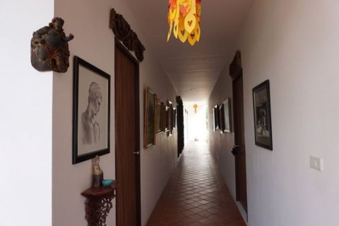 House in Chiang Mai, Thailand 5 bedrooms № 120135 - photo 14