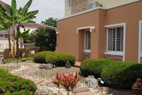 House in Chiang Rai, Thailand 4 bedrooms № 141832 - photo 3