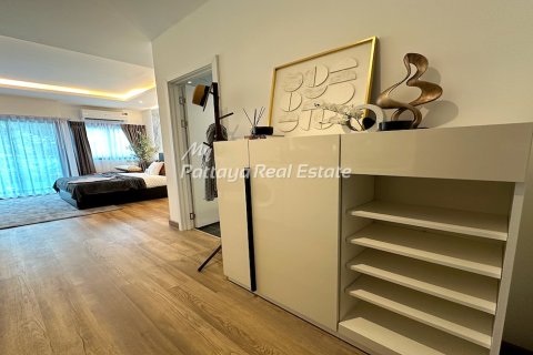 Studio in the Condo in Pattaya, Thailand  № 205204